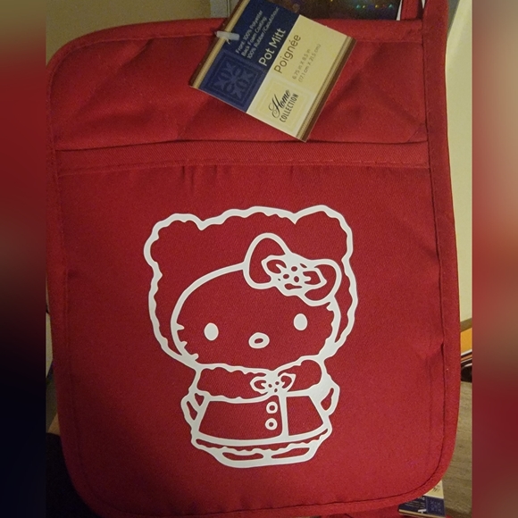 Hello Kitty Set Of 2 Oven Mitts! Handmade - Picture 2 of 3